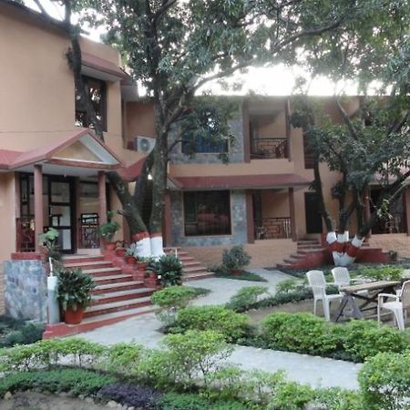 Krishna Wilderness Retreat Hotel Рамнагар Екстериор снимка
