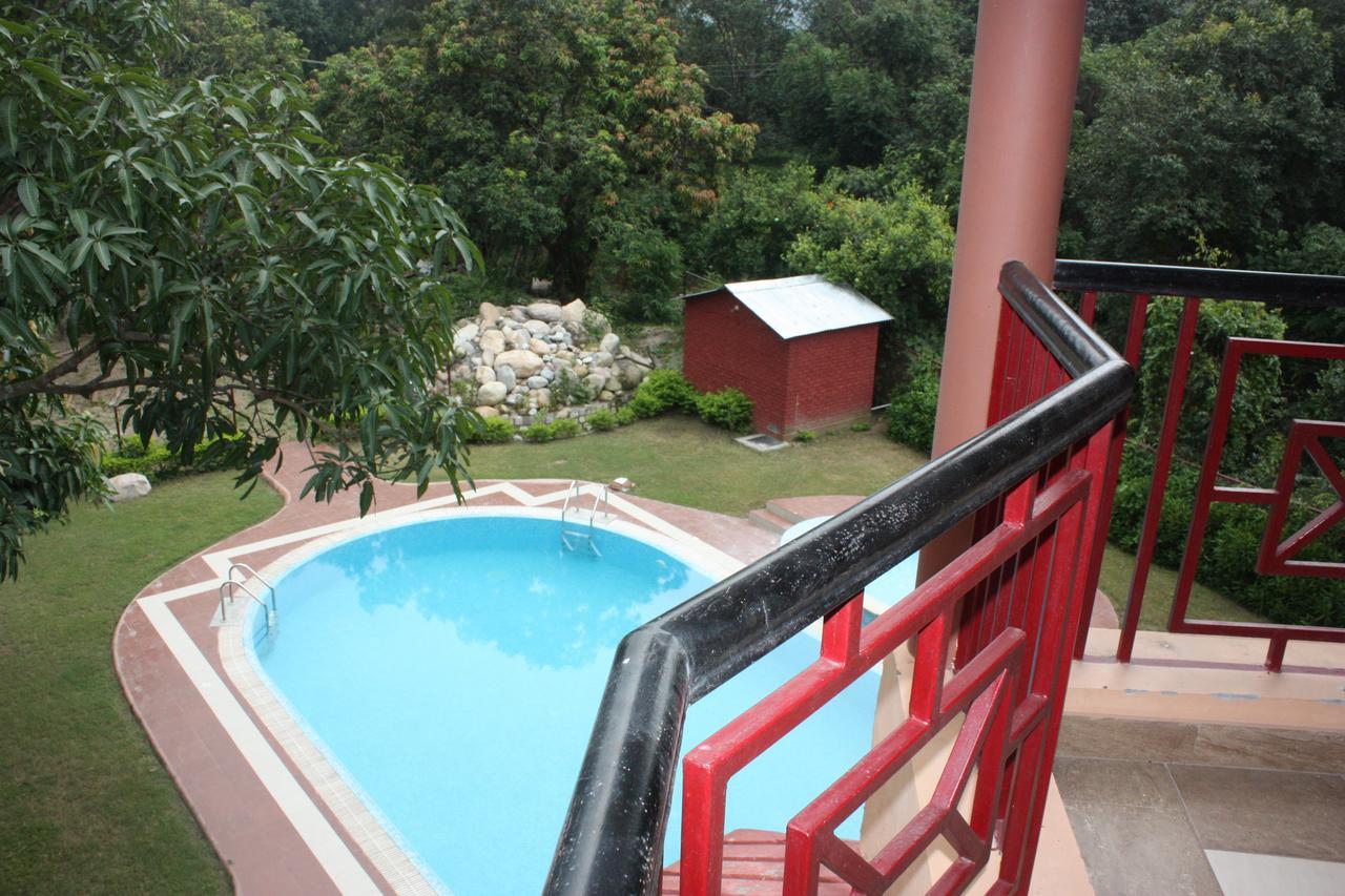Krishna Wilderness Retreat Hotel Рамнагар Екстериор снимка
